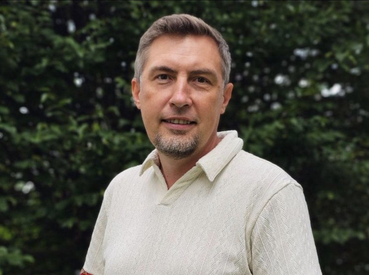 Р. Калашніков